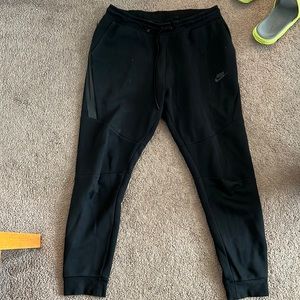 Nike Mens Black Joggers. Size L